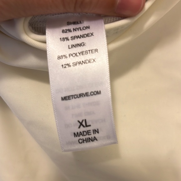 ONE  Shoulder Swimsuit - Picture 5 of 5